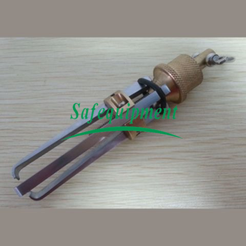 Three Pronged Clamp (Model:SFTS1-2092)
